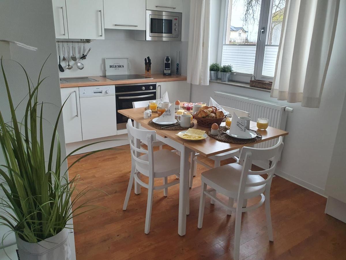 Das Appartement Inselliebe Ruegen Inkl Sauna Und 3H Taeglich Eintritt Ahoi Schwimmbad Sellin  Luaran gambar