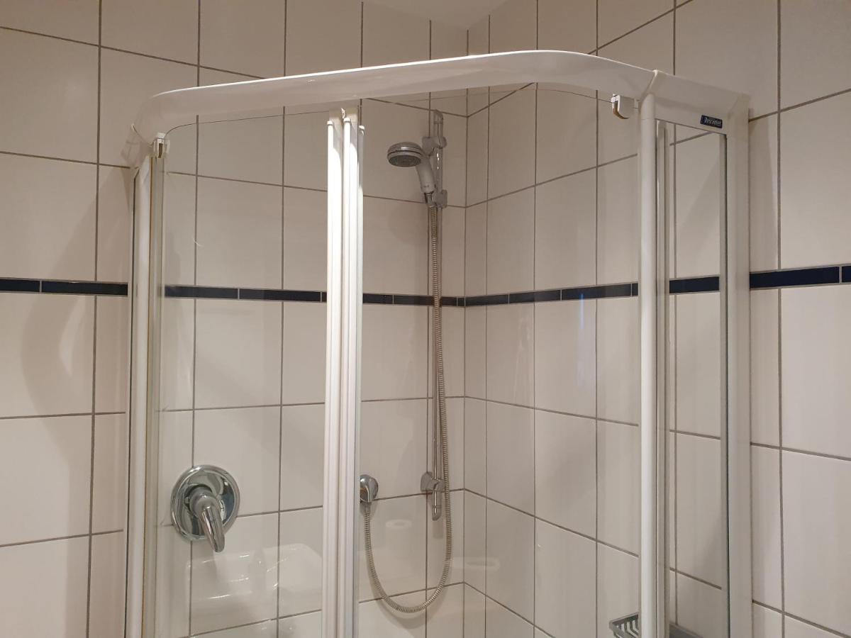 Das Appartement Inselliebe Ruegen Inkl Sauna Und 3H Taeglich Eintritt Ahoi Schwimmbad Sellin  Luaran gambar
